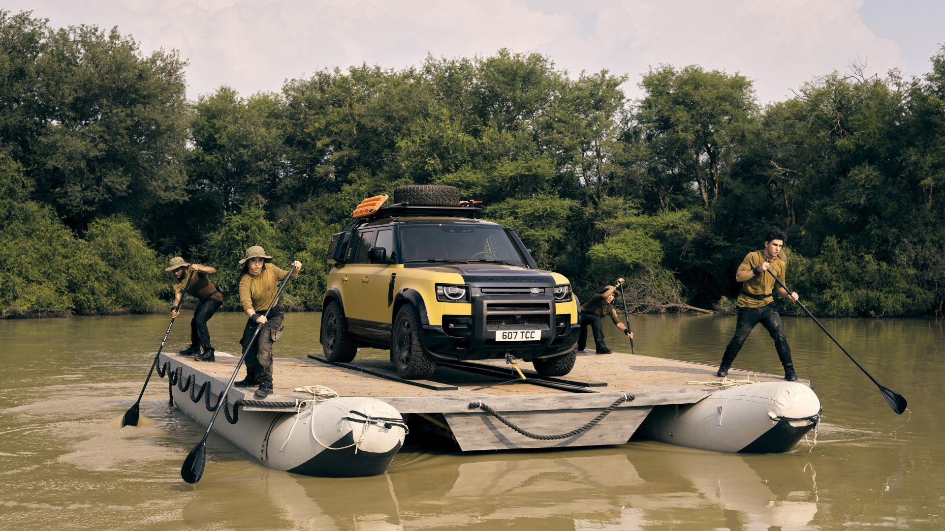 ლეგენდის დაბრუნება: 2025 Land Rover Defender 110 Trophy Edition